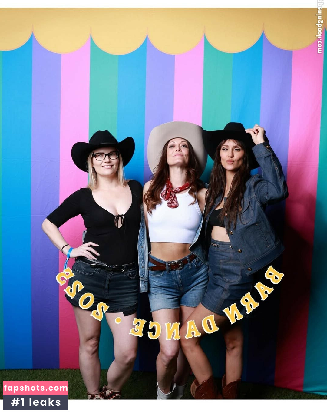 Nina Dobrev gallery photo #178