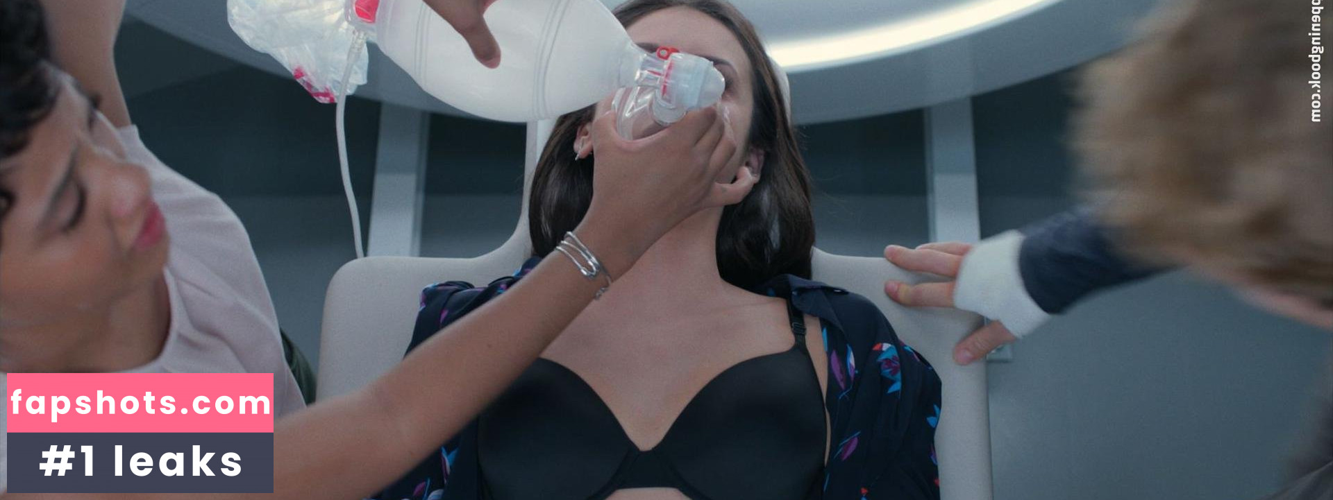 Nina Dobrev gallery photo #1793