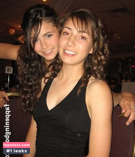 Nina Dobrev gallery photo #1879