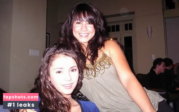 Nina Dobrev gallery photo #1884
