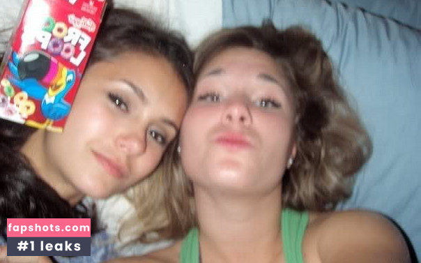 Nina Dobrev gallery photo #1914