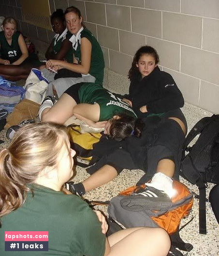 Nina Dobrev gallery photo #1917