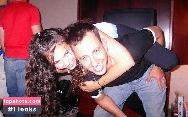 Nina Dobrev gallery photo #1935