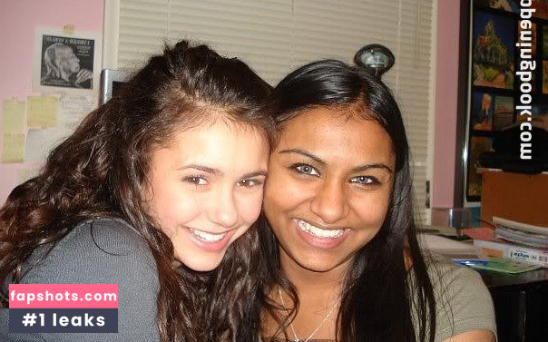 Nina Dobrev gallery photo #1959