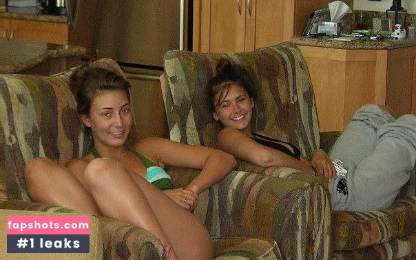 Nina Dobrev gallery photo #1974