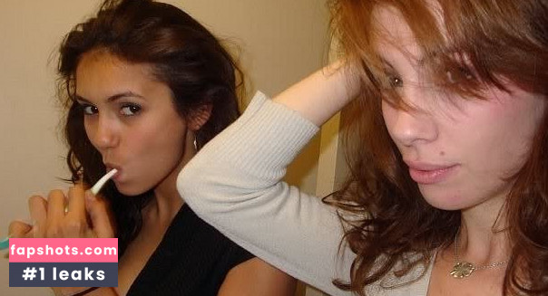 Nina Dobrev gallery photo #1984