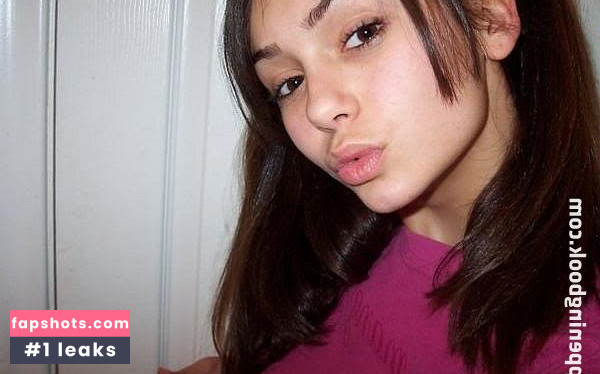 Nina Dobrev gallery photo #1985