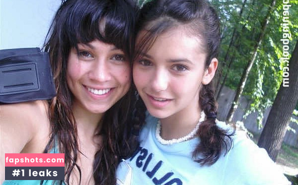 Nina Dobrev gallery photo #1995