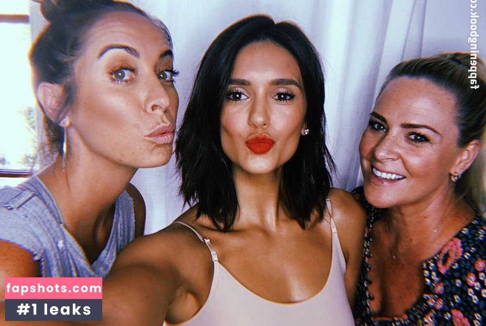 Nina Dobrev gallery photo #2273