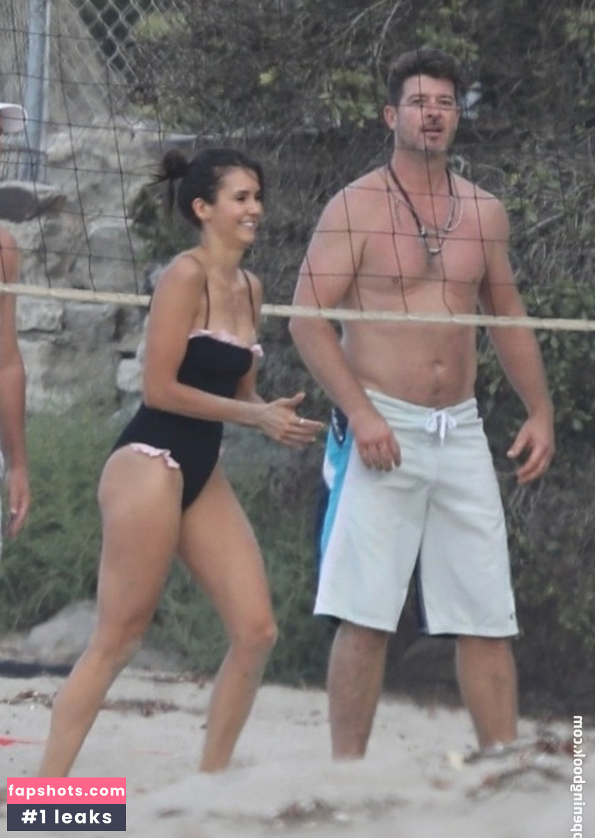 Nina Dobrev gallery photo #2306