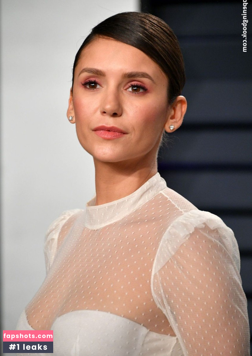 Nina Dobrev gallery photo #2459