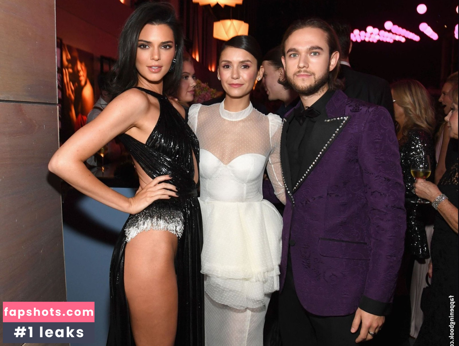 Nina Dobrev gallery photo #2490