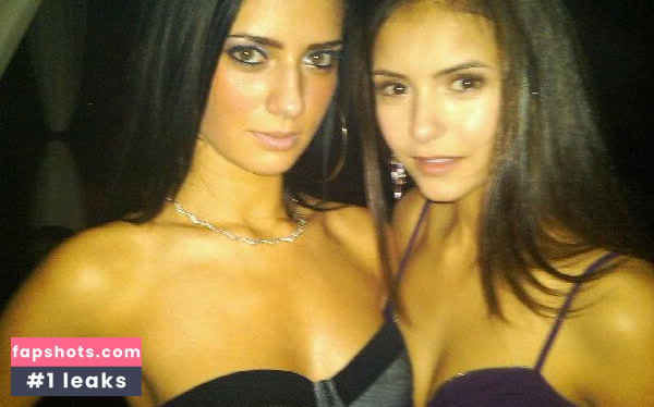 Nina Dobrev gallery photo #2496