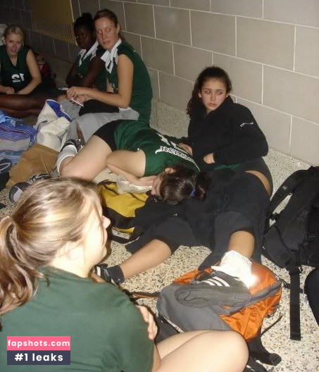 Nina Dobrev gallery photo #2516