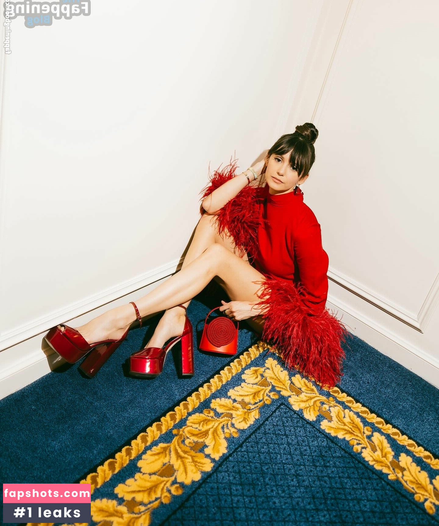 Nina Dobrev gallery photo #310