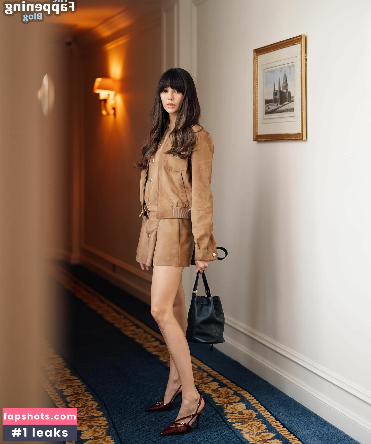 Nina Dobrev gallery photo #316