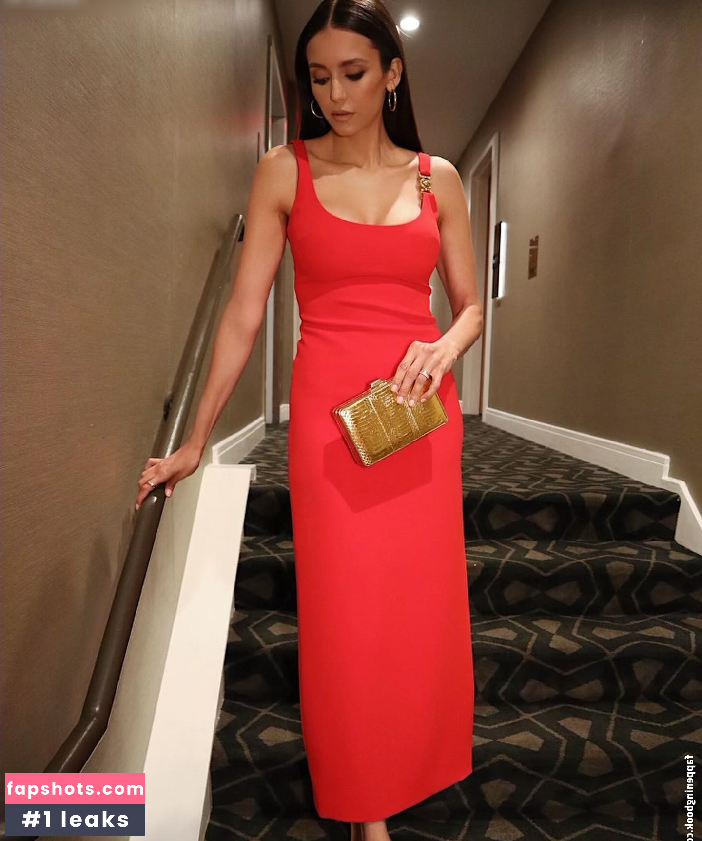 Nina Dobrev gallery photo #368