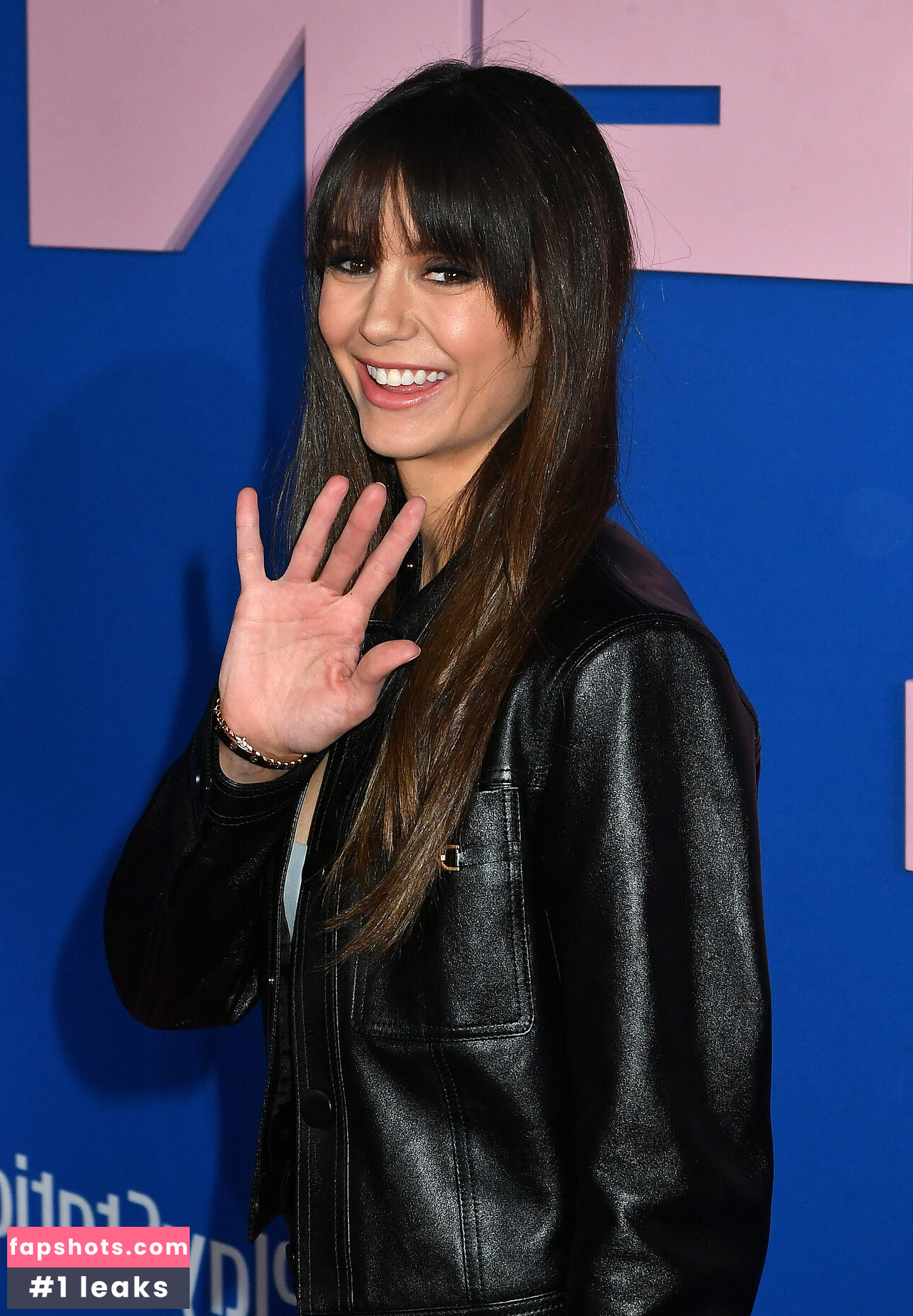 Nina Dobrev gallery photo #409