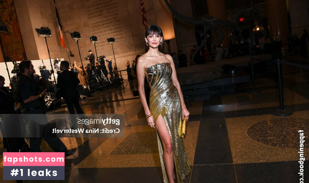 Nina Dobrev gallery photo #482