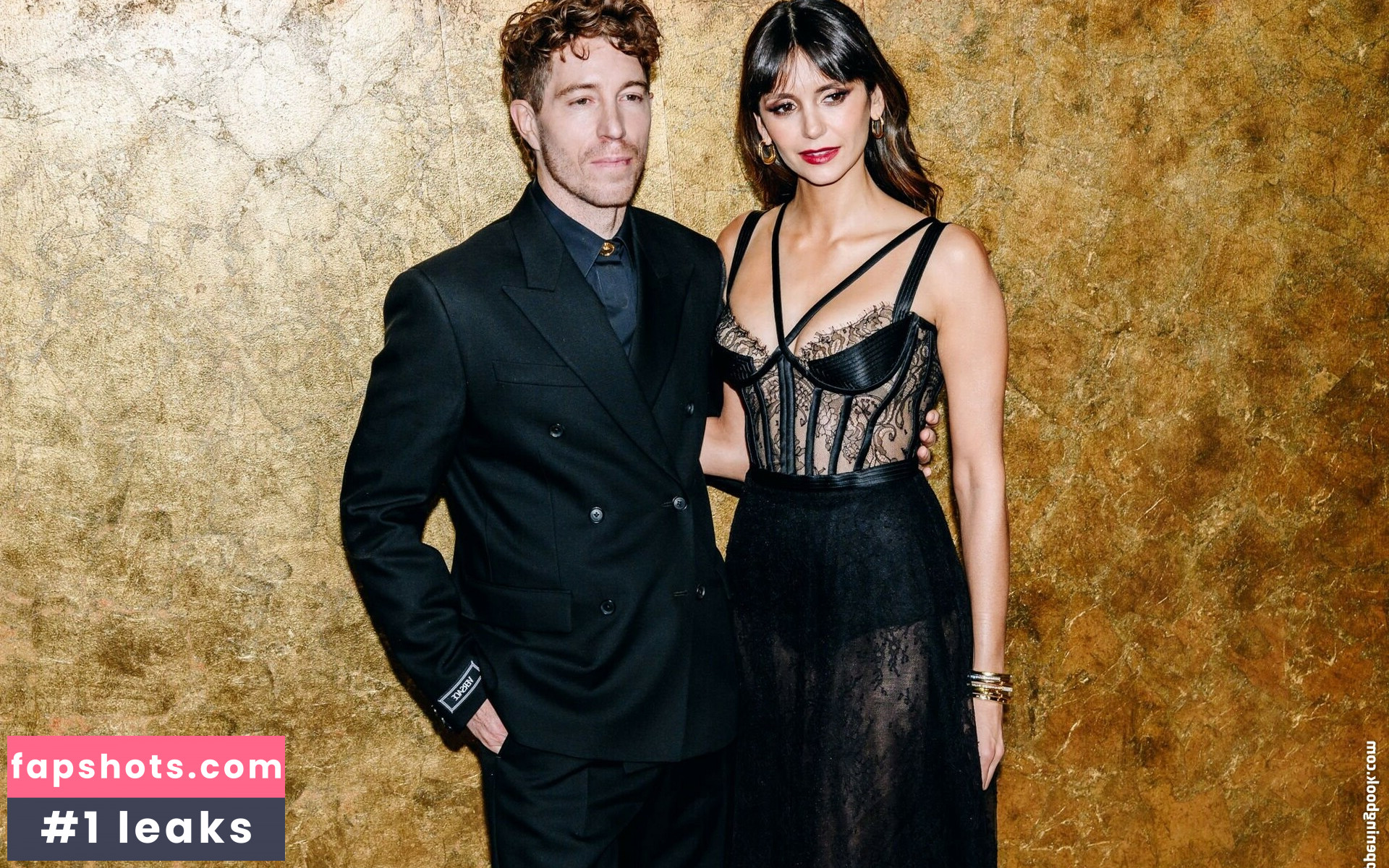 Nina Dobrev gallery photo #554