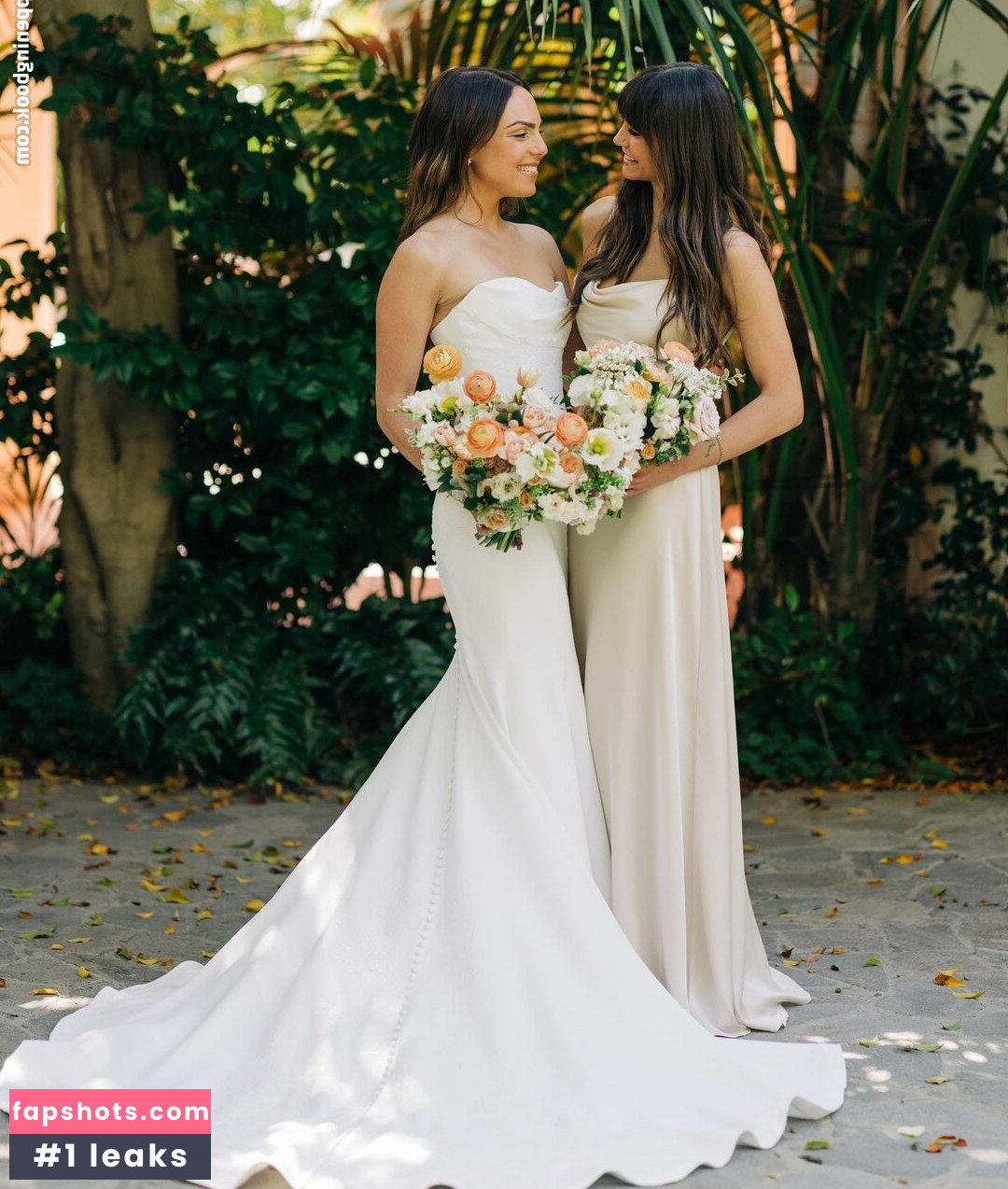 Nina Dobrev gallery photo #617