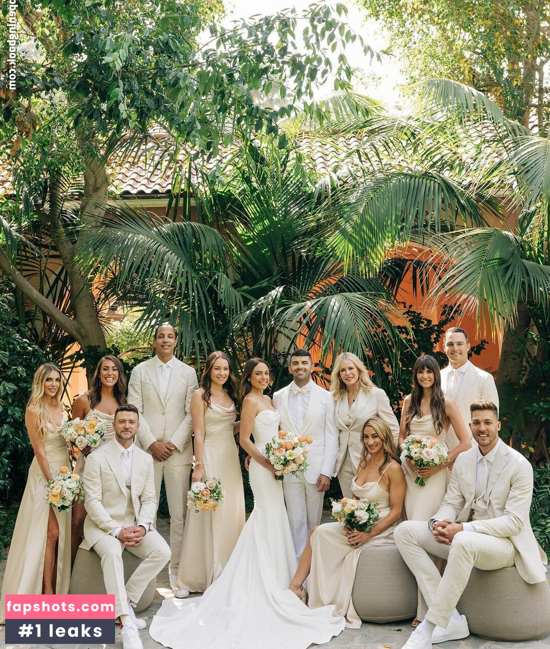 Nina Dobrev gallery photo #619