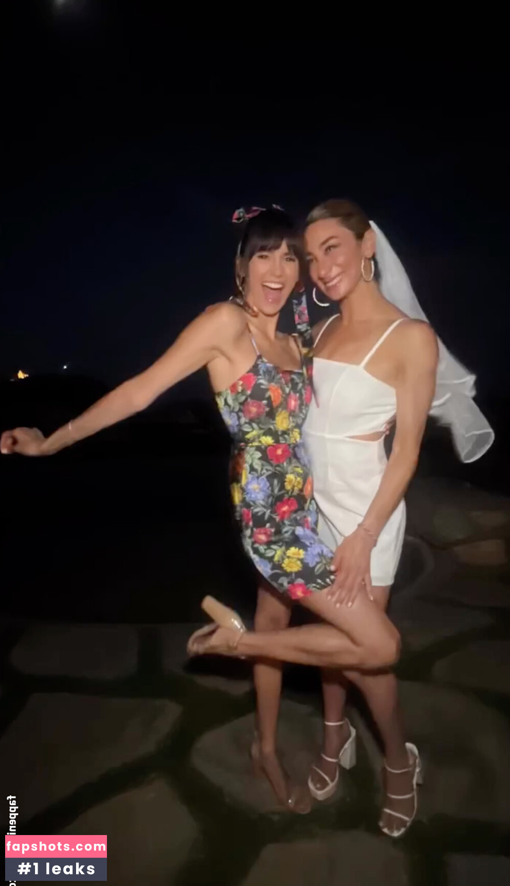 Nina Dobrev gallery photo #624