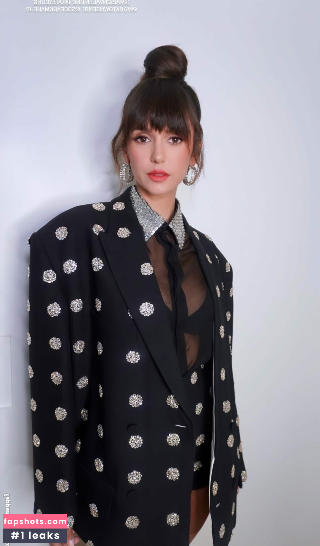 Nina Dobrev gallery photo #698