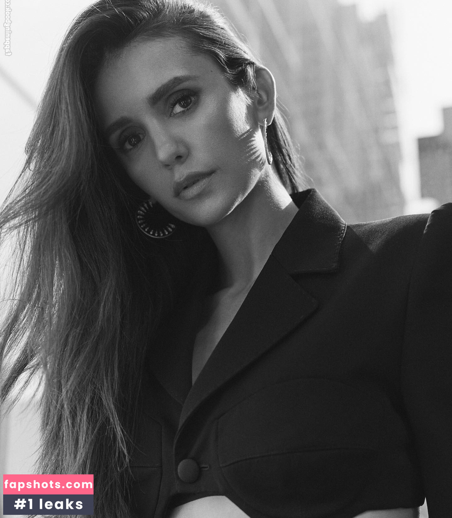 Nina Dobrev gallery photo #747