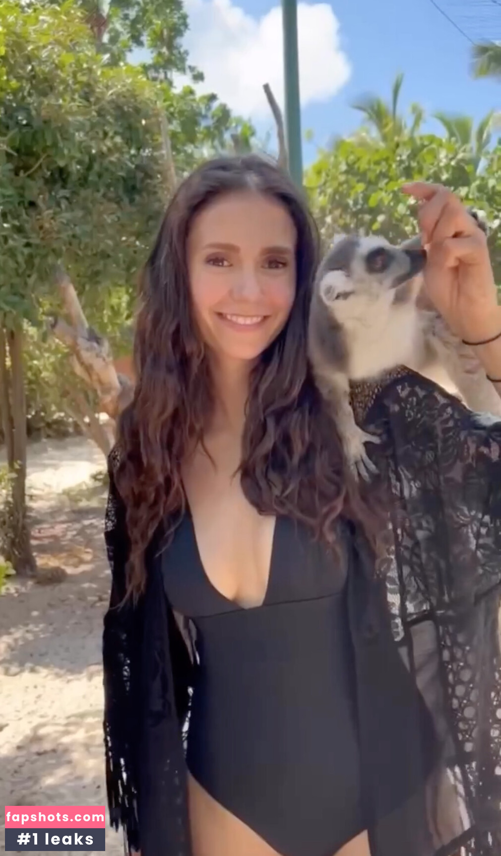 Nina Dobrev gallery photo #793