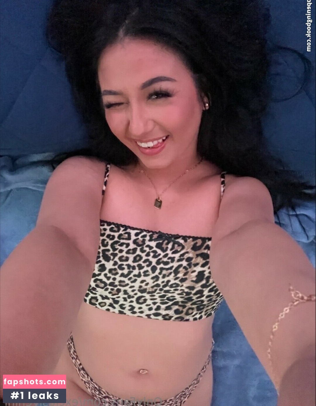 Nina Eastman gallery photo #16