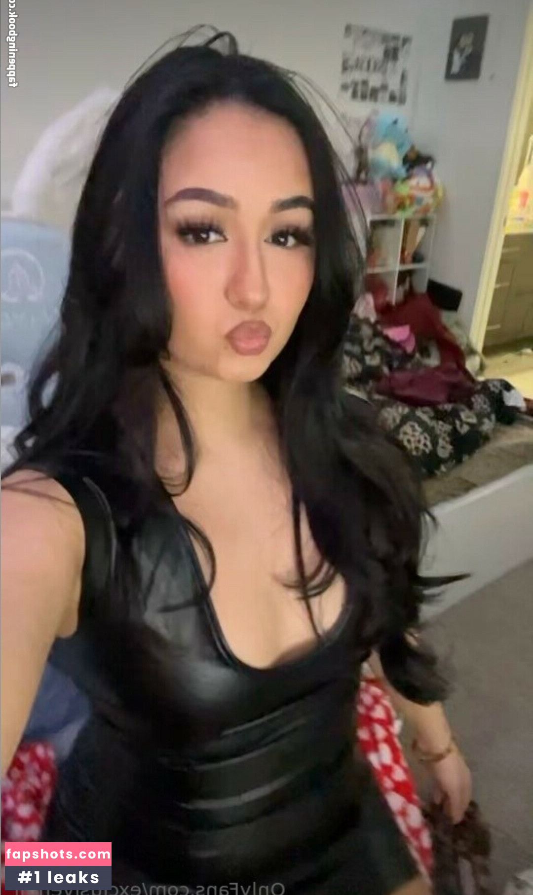 Nina Eastman gallery photo #4