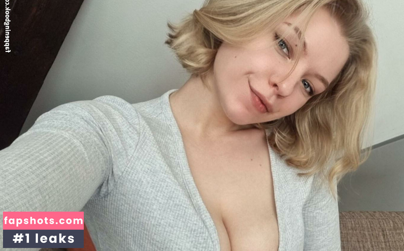 Nina Fragole gallery photo #8