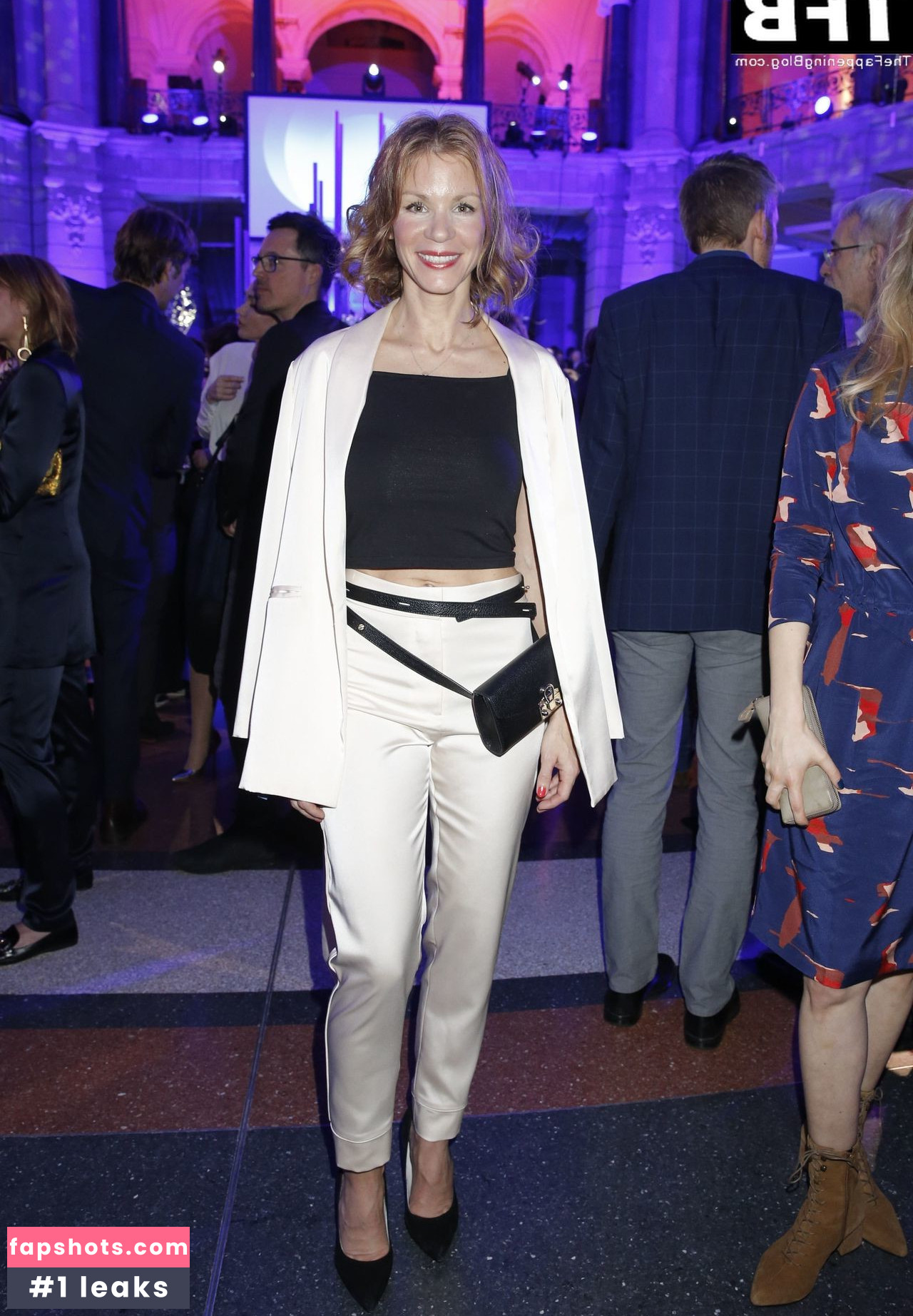 Nina Friederike Gnaedig Nahé úniky fotek pouze od fanoušků #3 - Fapshots