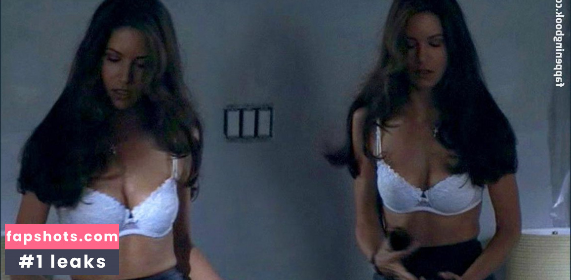 Nina Garbiras gallery photo #3