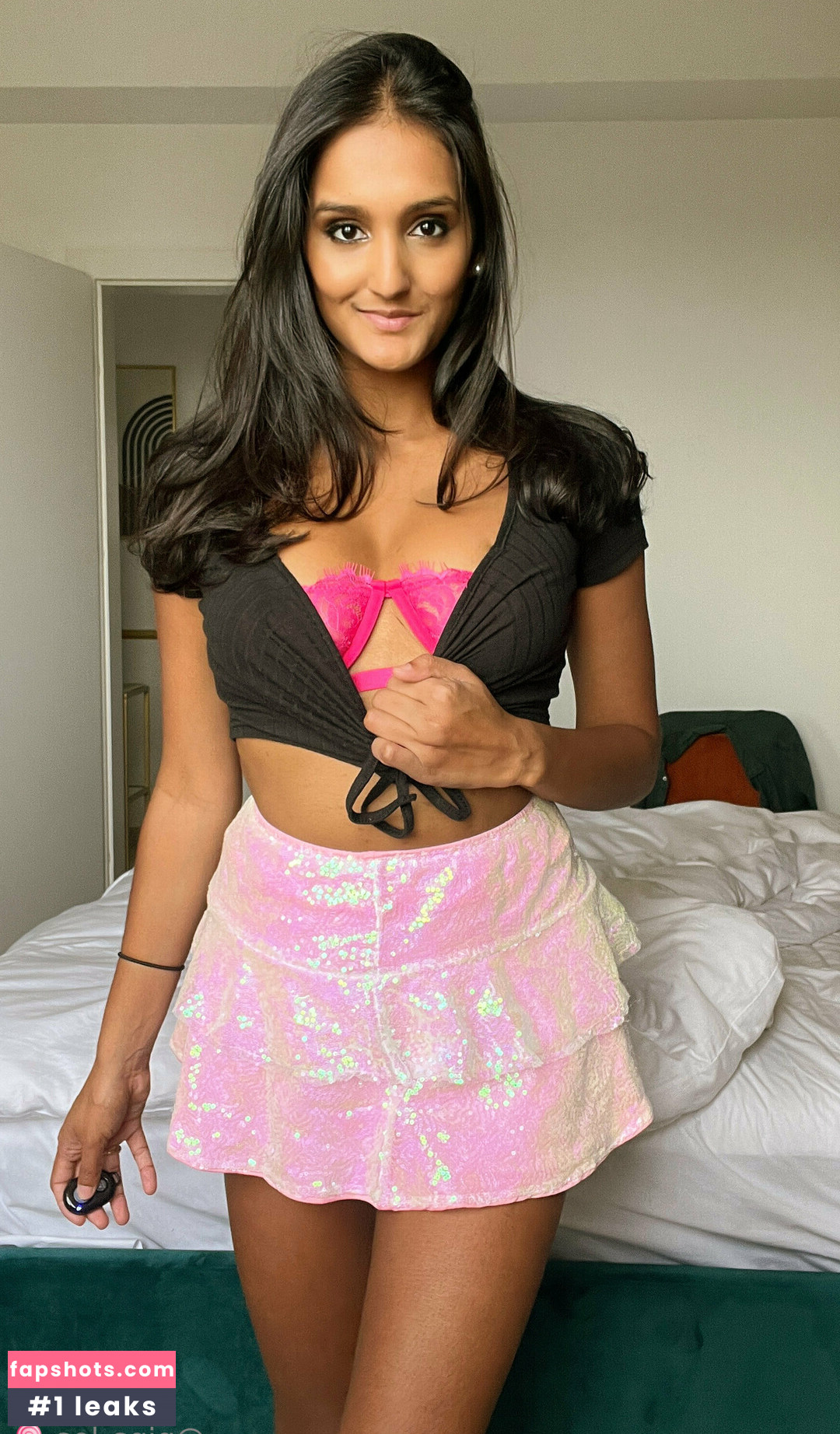 nina-lea gallery photo #18