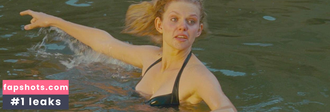 Nina Milner gallery photo #10