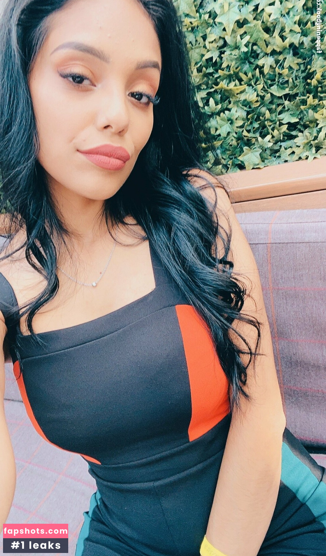 nina.morelo gallery photo #13