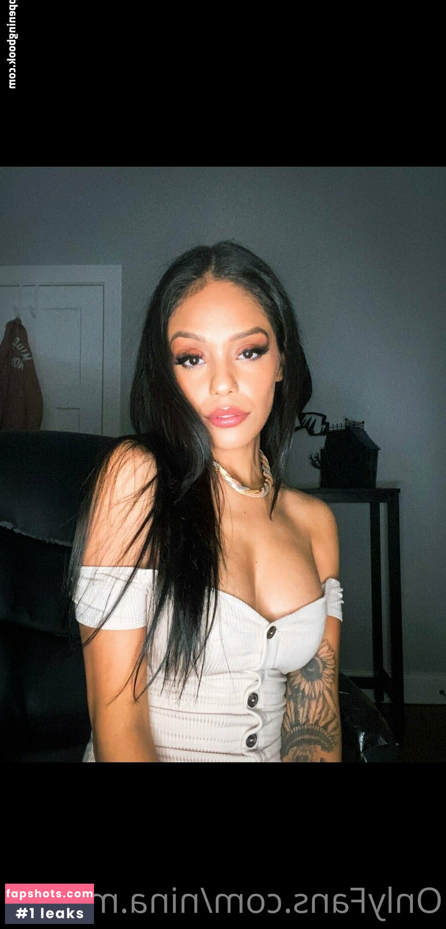 nina.morelo gallery photo #8