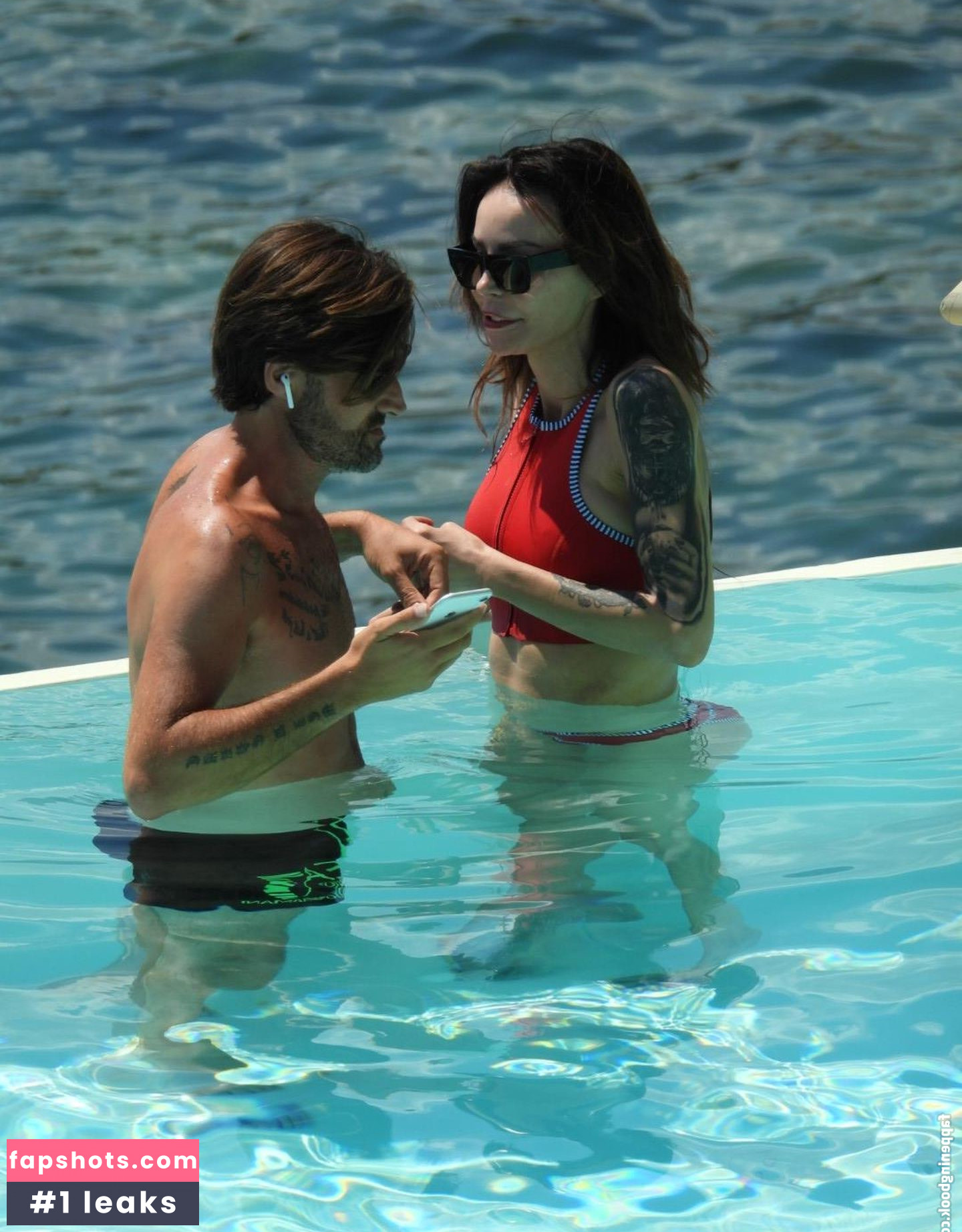 Nina Moric gallery photo #48