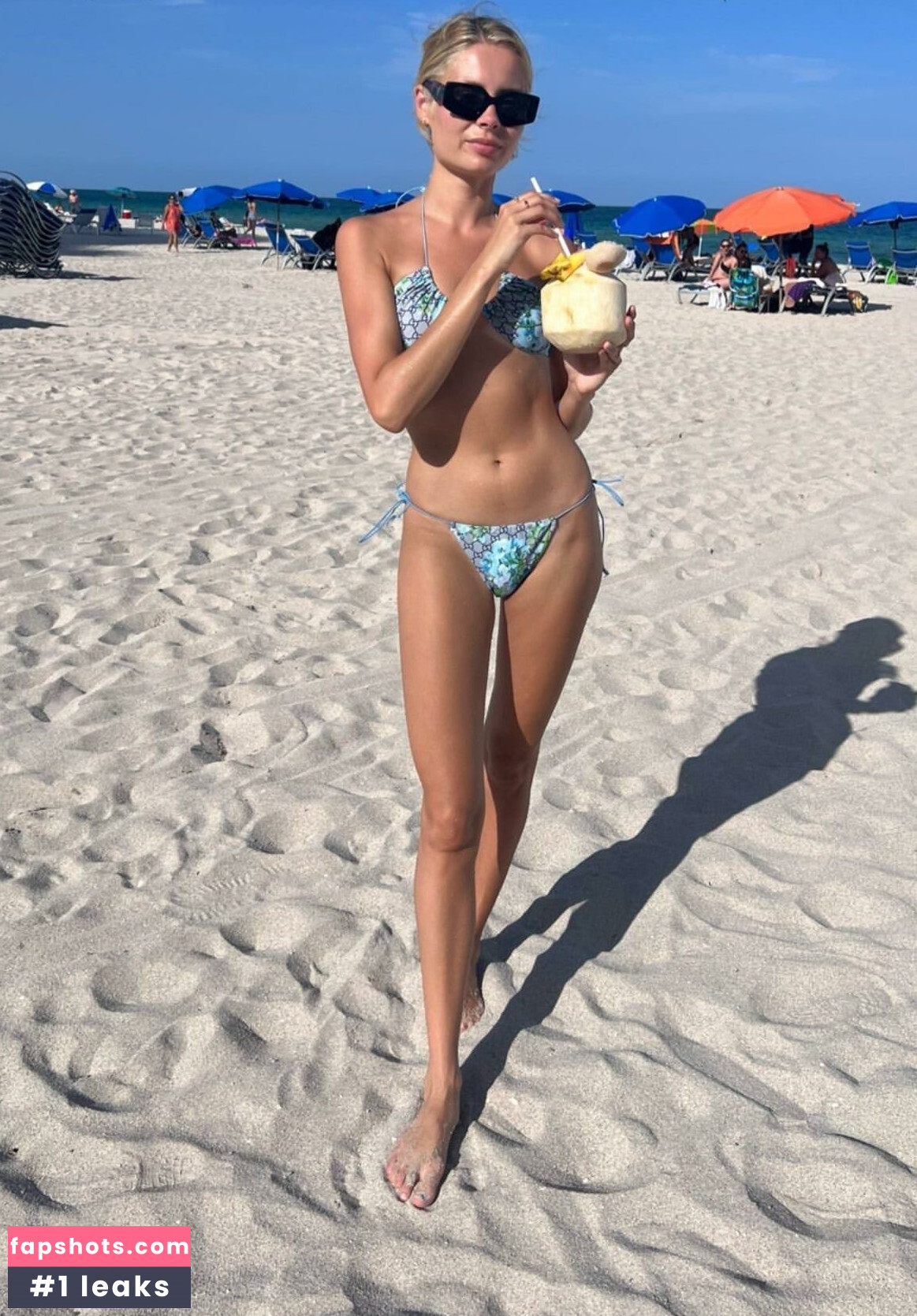 Nina Nesbitt gallery photo #2