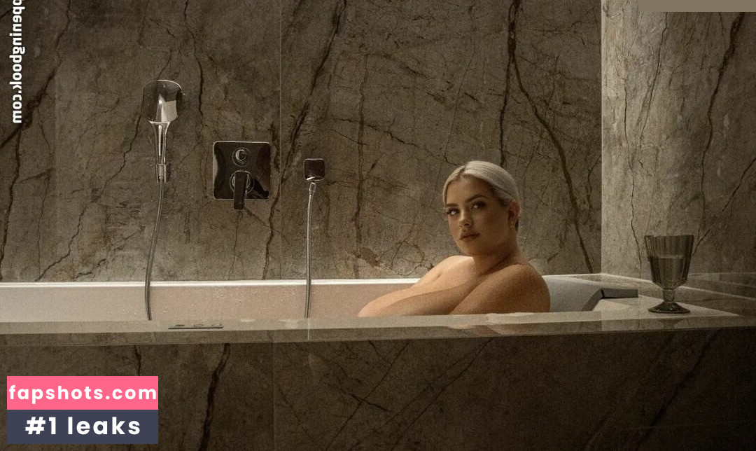 Nina Phoenix gallery photo #171