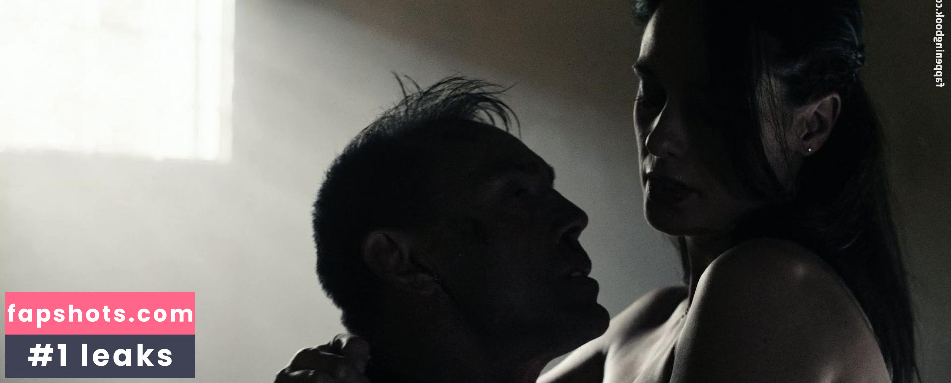 Nina Seul nude babe gallery