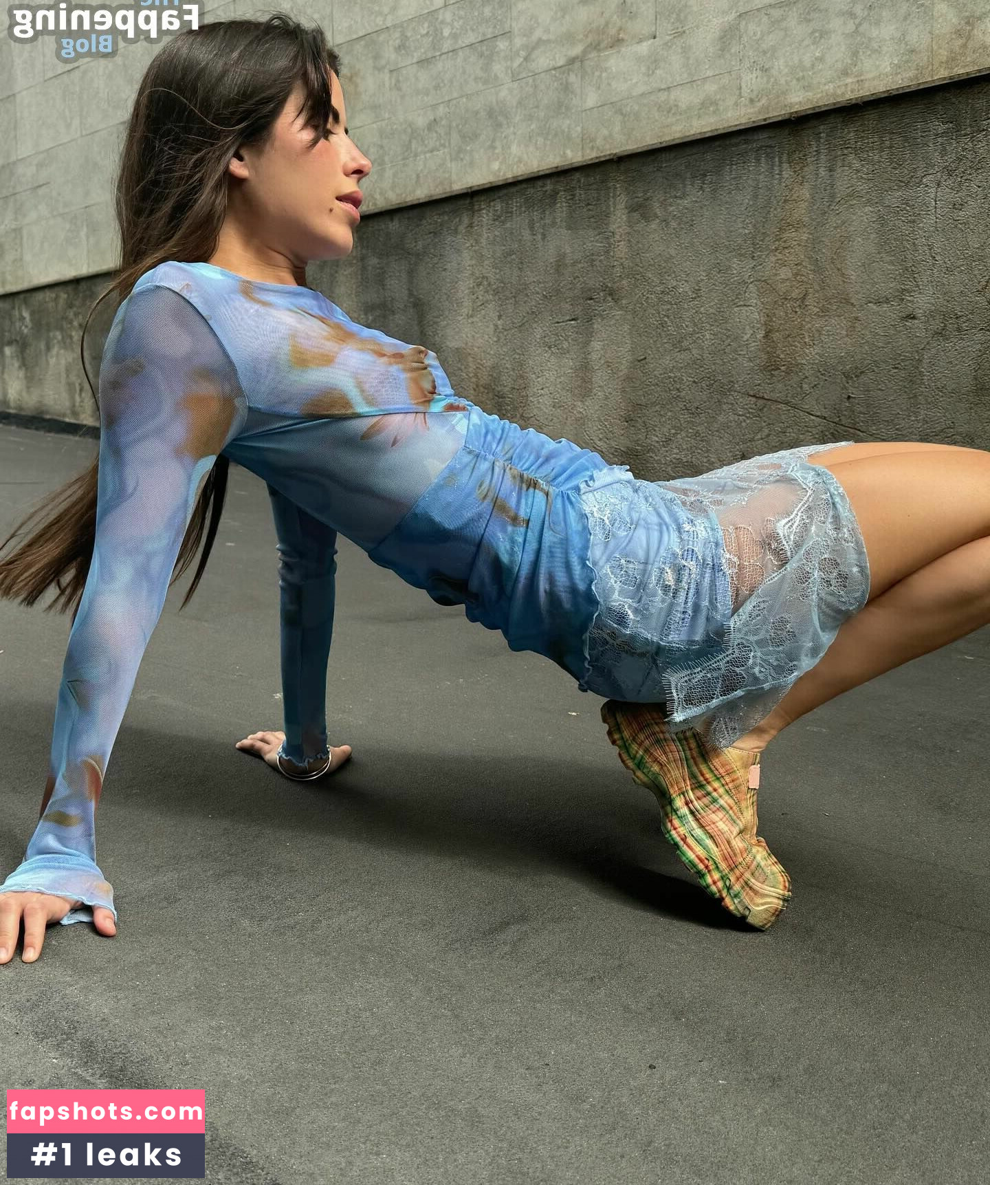 Nina Urgell Cloquell gallery photo #24