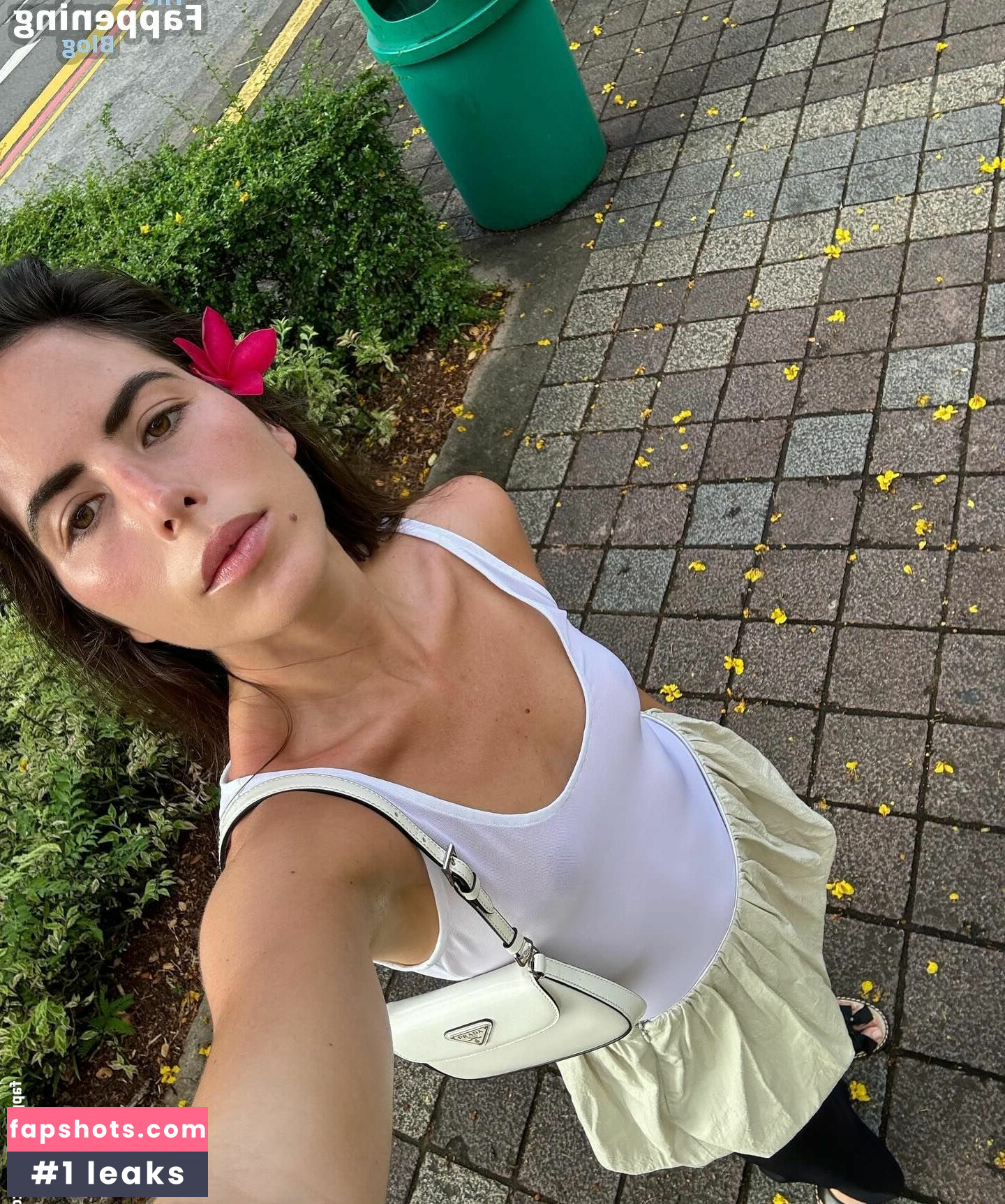 Nina Urgell Cloquell gallery photo #30