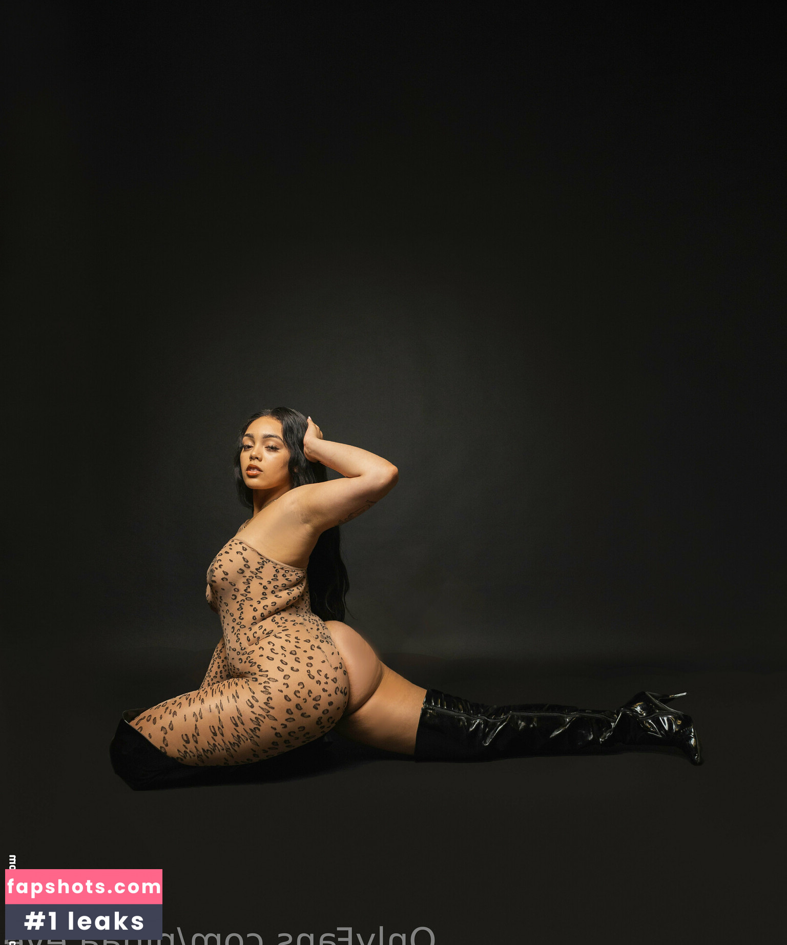 ninaa.eve gallery photo #24