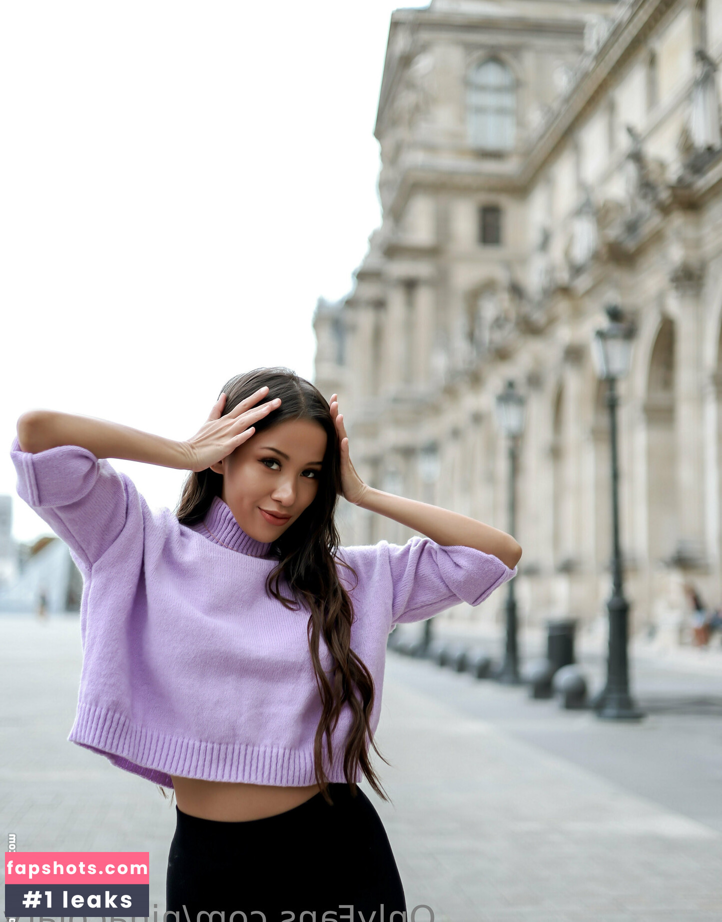 Ninacola gallery photo #111