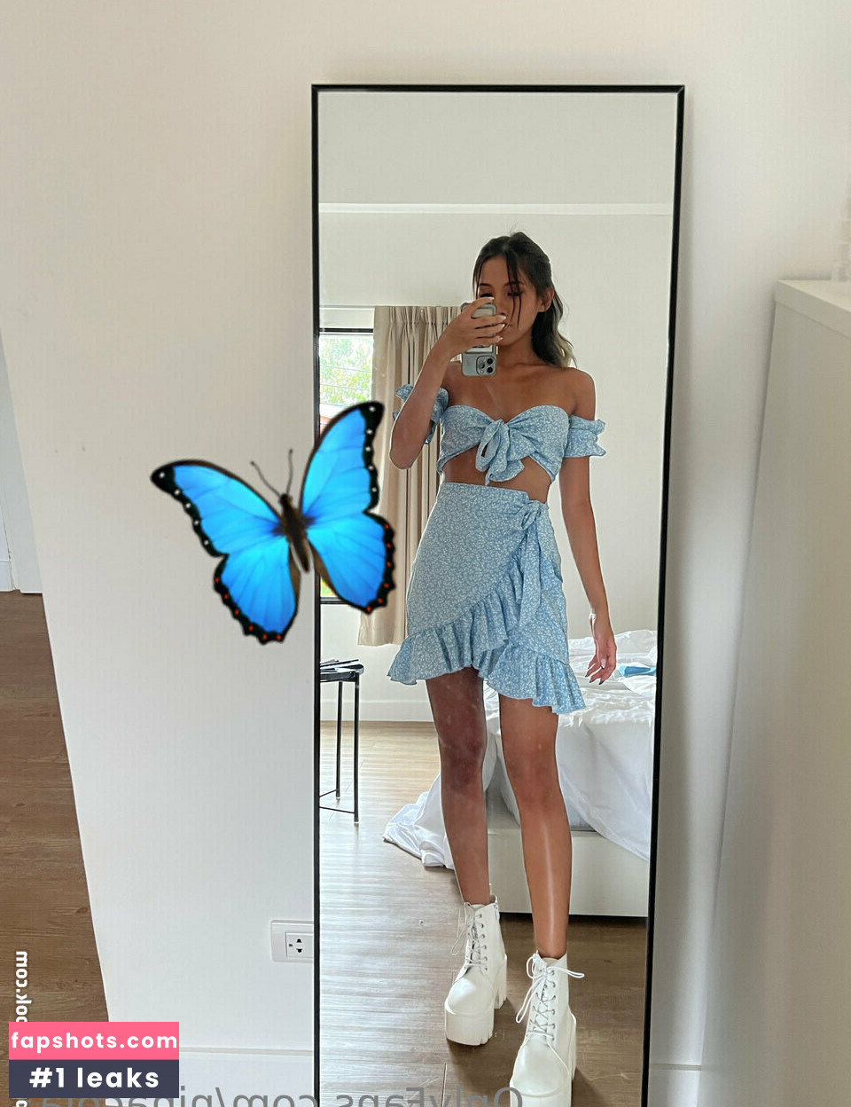 Ninacola gallery photo #408