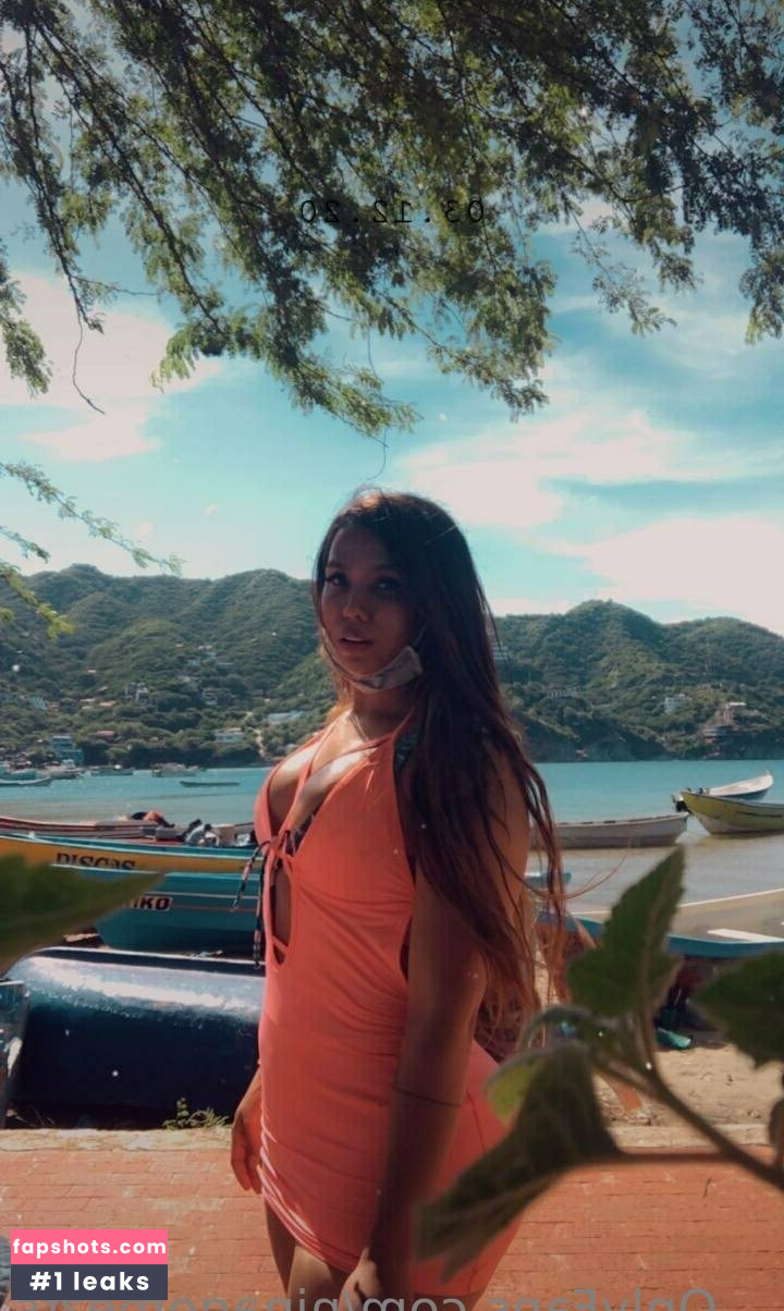 ninagomezts gallery photo #17