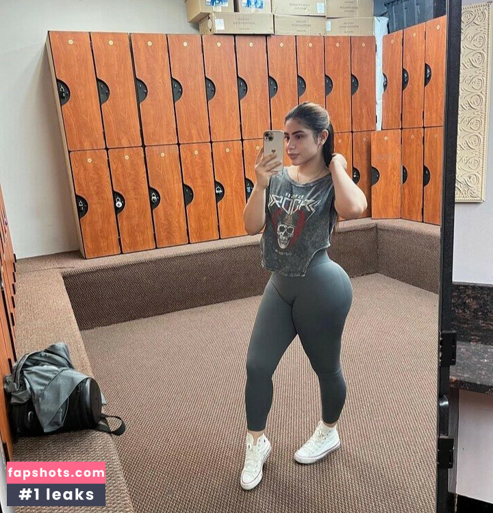 NinaGonz gallery photo #17